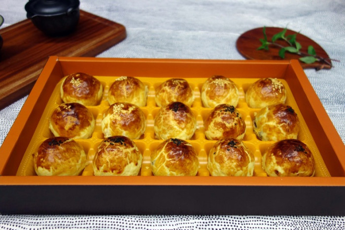 15粒盒裝綜合(綠豆椪肉脯+烏豆沙)